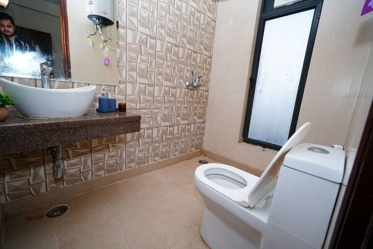 Bathroom, aba-coco-county 3 Bedroom 1152 Sq.Ft. Apartment In Sector 10 Greater Noida Greater Noida 10626032