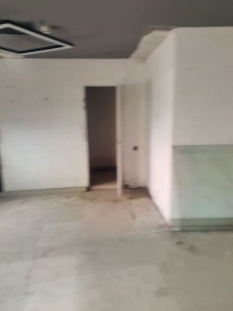 Floor Plan, andrews ganj Commercial Showroom 1400 Sq.Ft. In Andrews Ganj Delhi 10626047