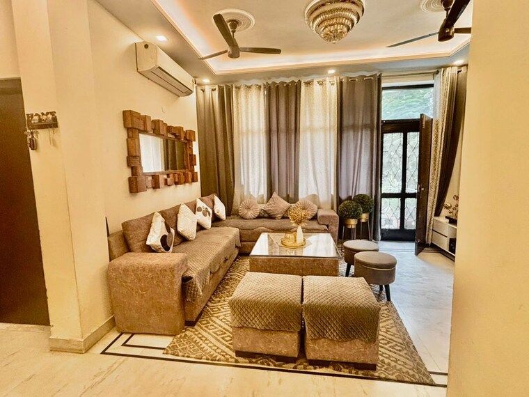 Living Room, sector 39 1 RK 300 Sq.Ft. Builder Floor In Sector 39 Gurgaon 10626056