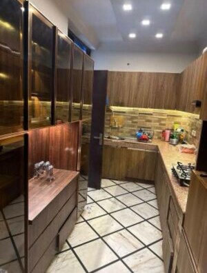 Balcony in 1 RK Builder Floor at Sector 39 – for Rent