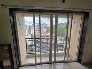 Building Lobby in 3 BHK Apartment at DB Parkwoods, Kasarvadavali – for Rent