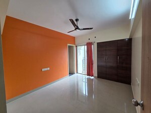 Room in 3 BHK Apartment at DB Parkwoods, Kasarvadavali – for Rent