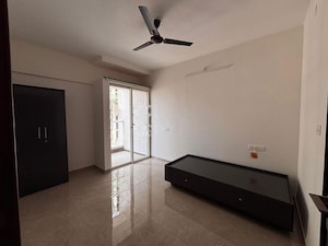 Room in 3 BHK Apartment at Vilas Javdekar Yashone Eternitee, Hinjewadi – for Rent