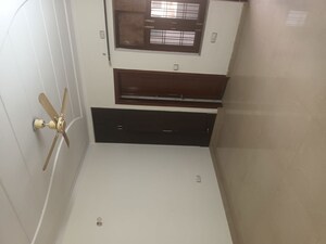 Furnished Amenities in 3 BHK Independent House at Sector 16 – for Rent