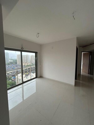 Room in 3 BHK Apartment at Sheth Avante, Kanjurmarg West – for Rent