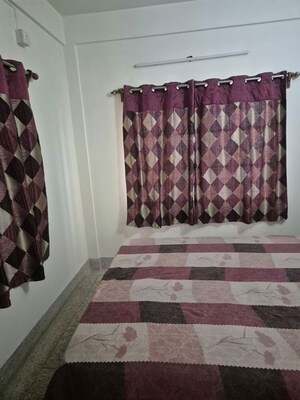 Bedroom in 2 BHK Apartment at Park Circus – for Rent