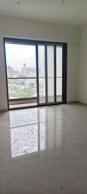2 BHK Apartment For Sale in Mahant Sahyadree, Goregaon East