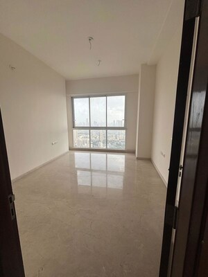 Room in 4 BHK Apartment at Piramal Mahalaxmi, Mahalaxmi – for Sale