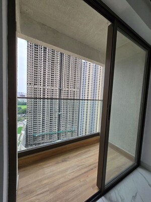 Room in 2 BHK Apartment at Raymond Ten X Habitat, Pokhran Road No Two – for Sale