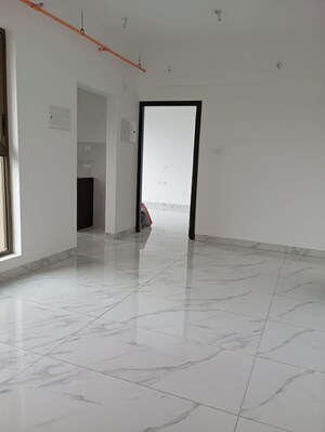 1 BHK Apartment For Sale in Raymond Ten X Habitat, Pokhran Road No Two