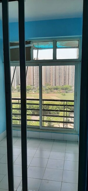Room in 2 BHK Apartment at GH-7 Crossings Republik, Vijay Nagar – for Sale