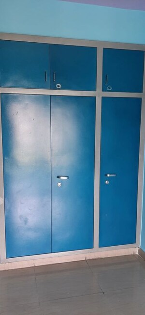 Room in 2 BHK Apartment at GH-7 Crossings Republik, Vijay Nagar – for Sale