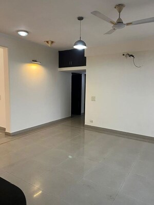 Room in 4 BHK Apartment at Sector Swarn Nagri – for Sale