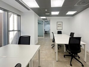  Office Space For Rent in Em Bypass