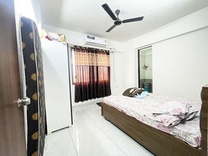 Bedroom in 3 BHK Apartment at Nana Chiloda – for Sale