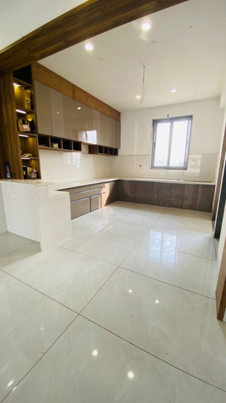 Kitchen, kasper-woods 4 Bedroom 3101 Sq.Ft. Apartment In New Alkapuri Vadodara 10626660