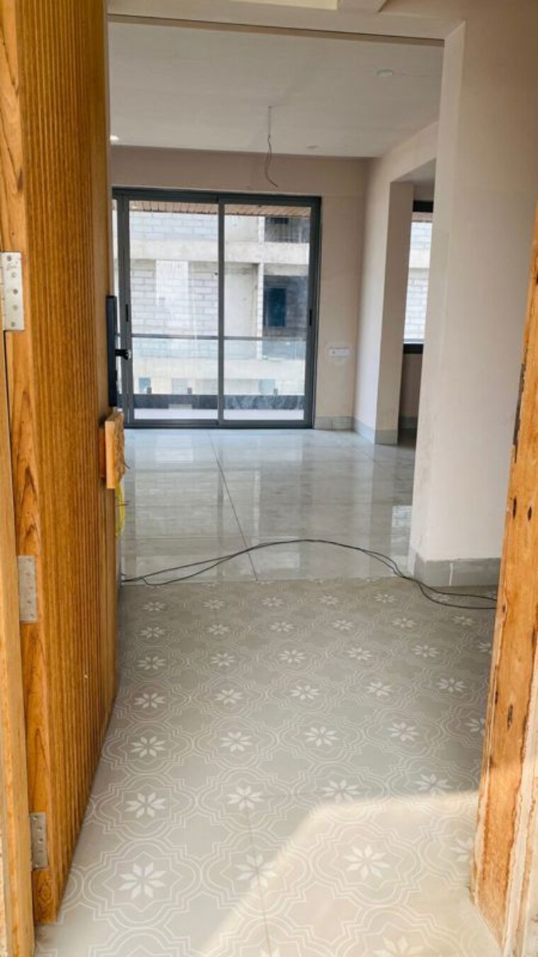 Living Room, kasper-woods 4 Bedroom 3101 Sq.Ft. Apartment In New Alkapuri Vadodara 10626660
