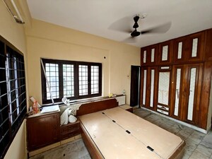 Room in 3 BHK Apartment at Hi Line Pratap Apartments, Kachiguda – for Sale
