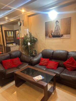 3 BHK Apartment For Rent in Dujra
