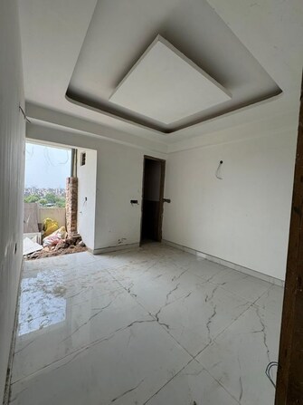 2 BHK Apartment For Sale in Sunder Apartment Noida in Sector 49, Noida