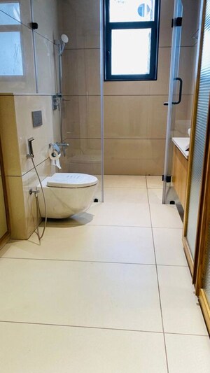 Bathroom in 4 BHK Apartment at Vihav Keystone Skyvillas, New Alkapuri – for Sale