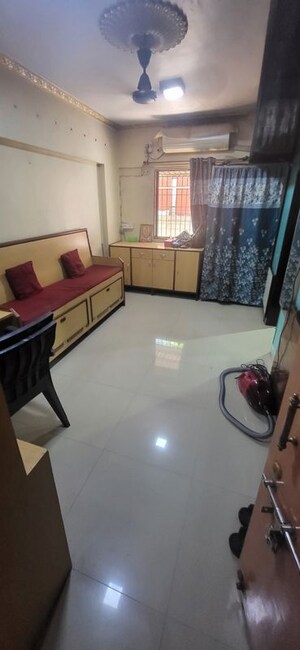 Living Room in 1 RK Apartment at Andheri East – for Rent