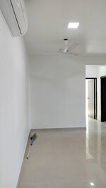 3 BHK 1100 Sq.Ft. Apartment in Oberoi Realty Woods