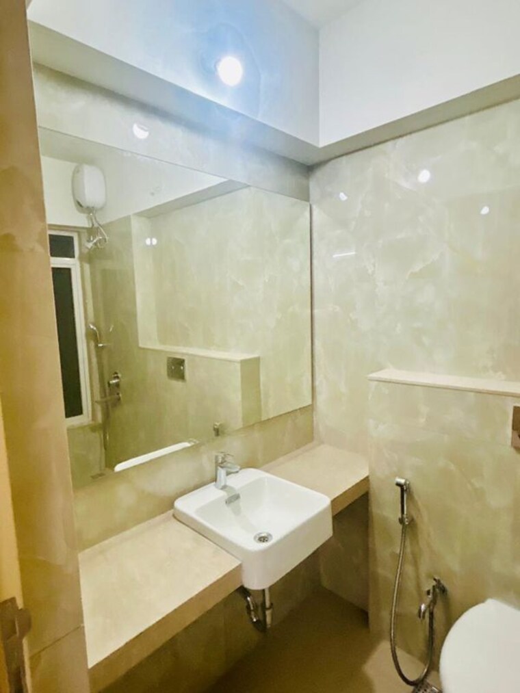 Bathroom, ashapura-ratnadeep 3 Bedroom 1100 Sq.Ft. Apartment In Mulund West Mumbai 10626818