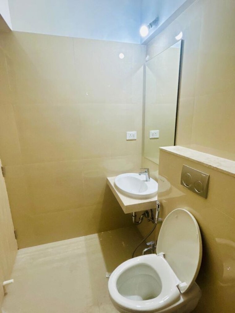 Bathroom, ashapura-ratnadeep 3 Bedroom 1100 Sq.Ft. Apartment In Mulund West Mumbai 10626818