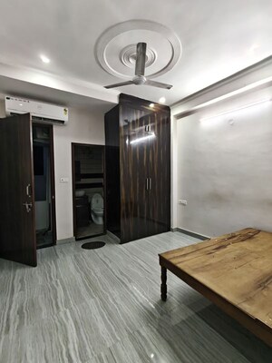 Bedroom in 2 BHK Builder Floor at Craft Destination 43, Sector 43 – for Rent