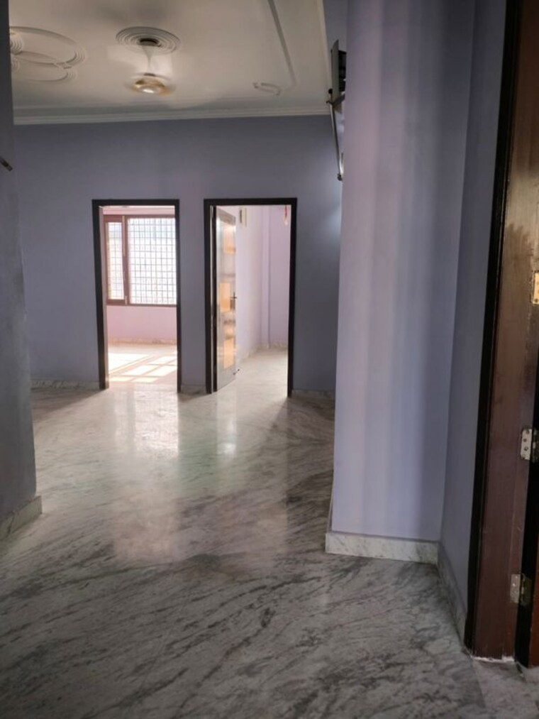 Room, sector 5 2 Bedroom 1185 Sq.Ft. Independent House In Sector 5 Gurgaon 10626876