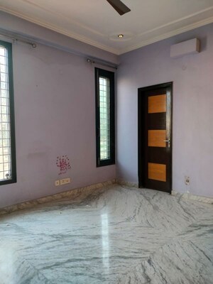 Room in 2 BHK Independent House at Sector 5 – for Rent