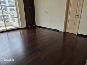 Room in 2 BHK Builder Floor at Sector 22 – for Rent