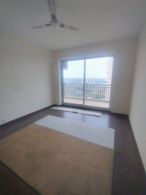 Room in 3.5 BHK Apartment at Bestech Park View Altura, Sector 79 – for Rent