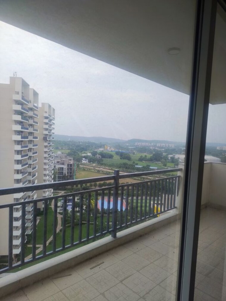 Balcony, bestech-park-view-altura 3.5 Bedroom 2150 Sq.Ft. Apartment In Sector 79 Gurgaon 10626905