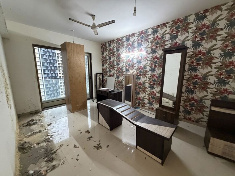 Team Area, kalpataru-magnus 3 Bedroom 1340 Sq.Ft. Apartment In Bandra East Mumbai 10626930
