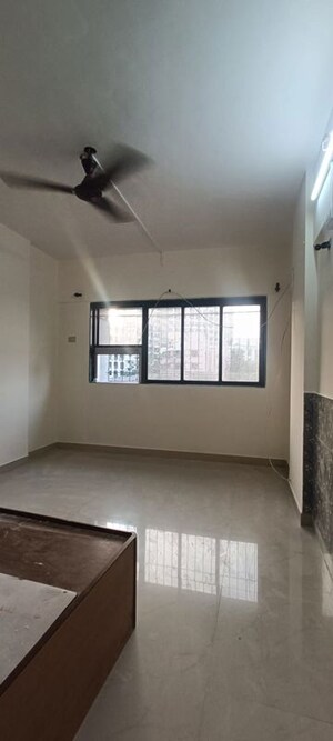 Room in 1 BHK Apartment at Bhavya Heights CHS, Santacruz East – for Rent