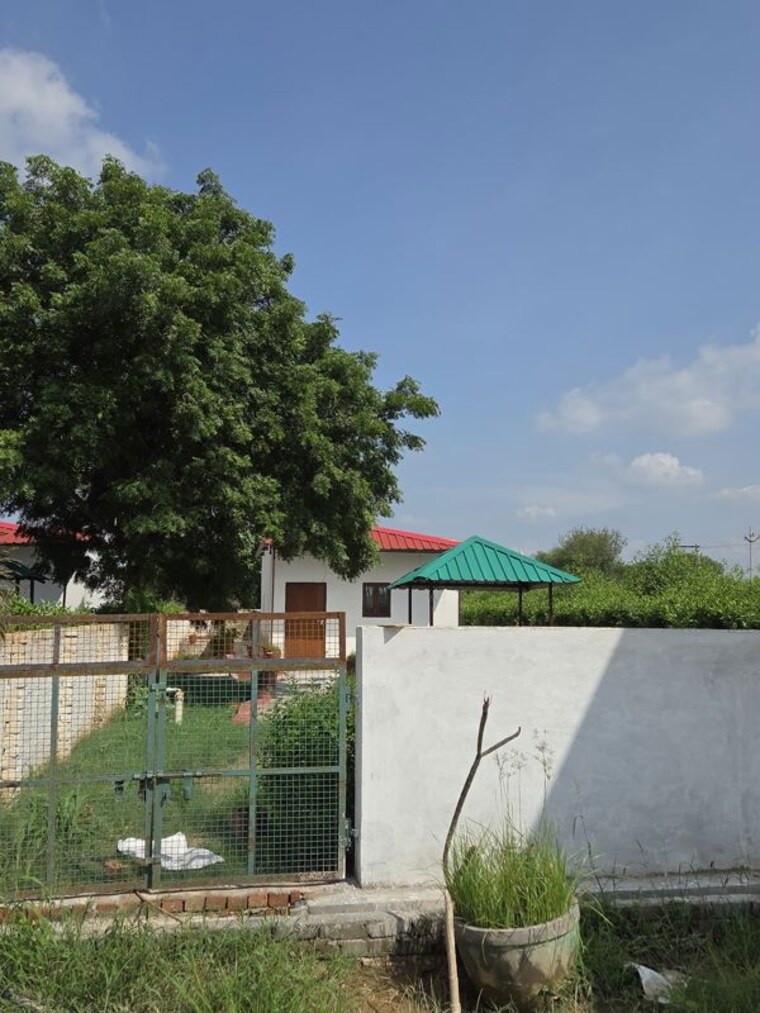 Garden, jait  1125 Sq.Ft. Plot In Jait Vrindavan 10626917