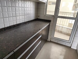 Balcony in 2 BHK Builder Floor at Sector 21 – for Rent