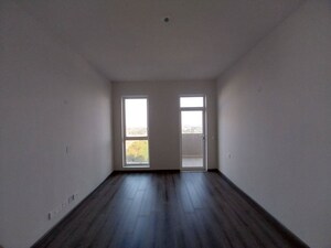 Room in 3 BHK Builder Floor at Palam Vihar Residents Association, Palam Vihar – for Rent