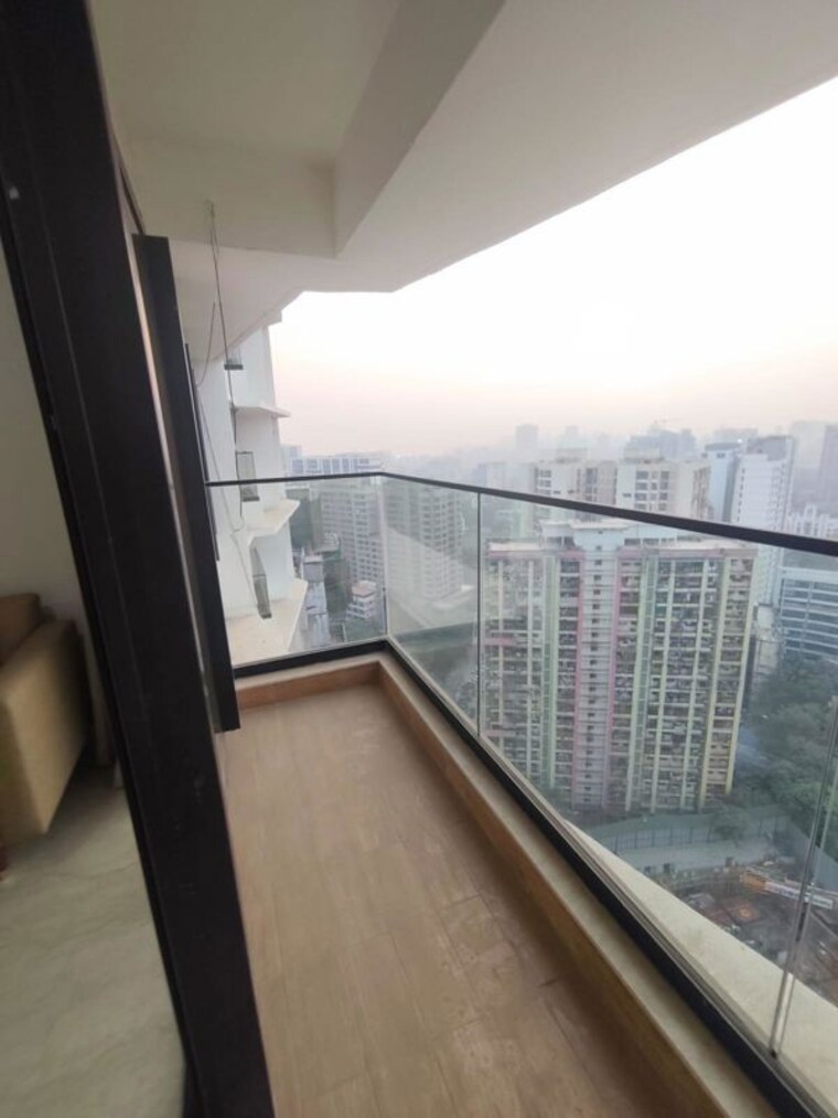 Balcony, bandra kurla complex 3 Bedroom 1190 Sq.Ft. Apartment In Bandra Kurla Complex Mumbai 10627005