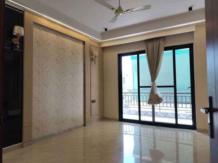 Room, sector 23 4 Bedroom 2500 Sq.Ft. Builder Floor In Sector 23 Gurgaon 10627021