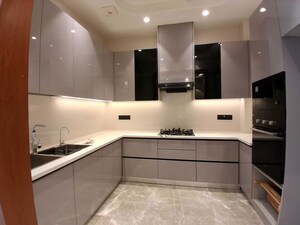 Kitchen in 4 BHK Builder Floor at Sector 21 – for Rent
