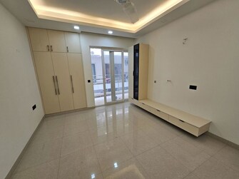 3 BHK + Prayer Room,Servant Room,Study Room,Extra Room,Basement,Store Room 1712 Sq.Ft. Builder Floor in Smart World Orchard