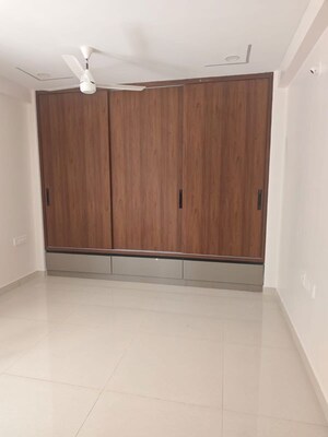Room in 3 BHK Apartment at Praneeth Pranav Solitaire, Bachupally – for Rent