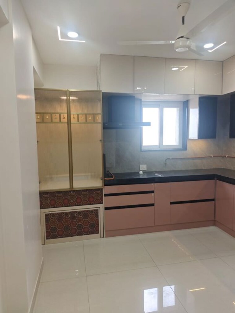 Kitchen, praneeth-pranav-solitaire 3 Bedroom 1701 Sq.Ft. Apartment In Bachupally Hyderabad 10627047