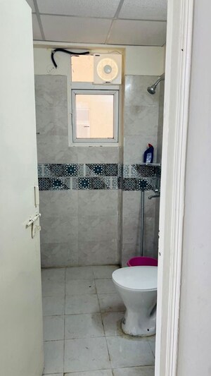 Bathroom in 2 BHK Apartment at Signature Global Prime, Sector 63a – for Rent