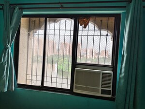 Furnished Amenities in 2 BHK Apartment at Powai Cosmopolitan CHS, Powai – for Rent
