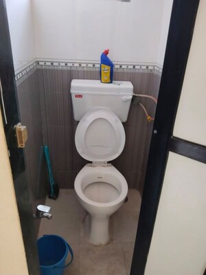 Bathroom in 1 BHK Apartment at Krishna Enclave, Ghansoli – for Rent