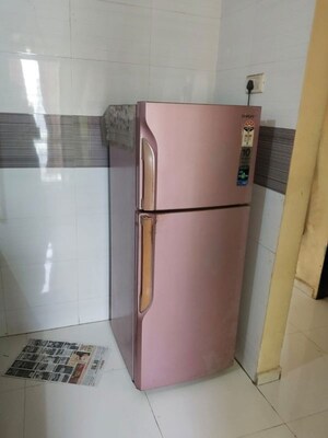 Room in 1 BHK Apartment at Krishna Enclave, Ghansoli – for Rent